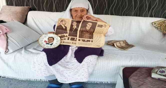 85 yaşındaki Altan Nine'nin Menderes sevgisi görenleri şaşırtıyor