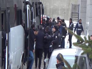 Erzurumda FETÖ operasyonu: 17 polis memuru gözaltına alındı