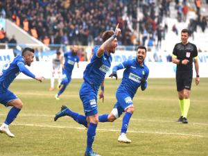 Erzurumsporda şampiyonluk primi etkisini gösterdi