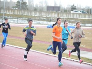 Ödüllü Atletizm heyecanı