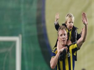 Kuyt resmen Feyenoord'ta