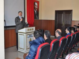  ERZURUM MÜFTÜSÜ ARPAÇAY´DA KONFERANS VERDİ