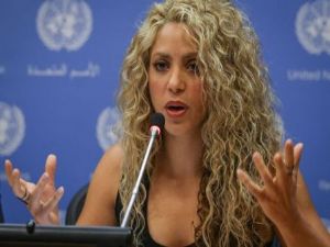 Shakira'dan dünya liderlerine 