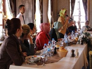 Taşkesenlioğlu:Kadın girişimciler desteklenmeli