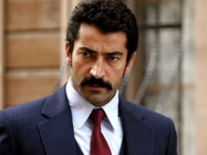 Kenan İmirzalıoğlu resmen Galatasaray üyesi oldu