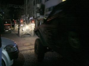 Diyarbakır ve Şırnak'ta alçak saldırı