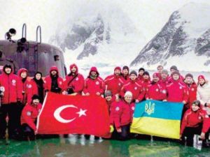 Türk bilim insanları Antarktika'da