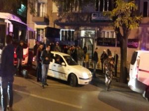 Çağdaş Hukukçular Derneği üyelerine polis müdahalesi