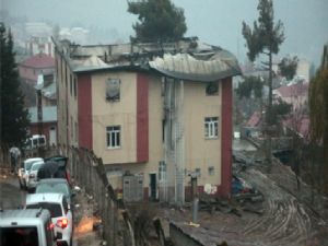 Yurttaki facianın izleri gün ağarınca ortaya çıktı