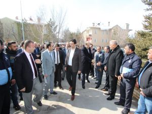 BAŞKAN ORHAN'A COŞKULU KARŞILAMA 