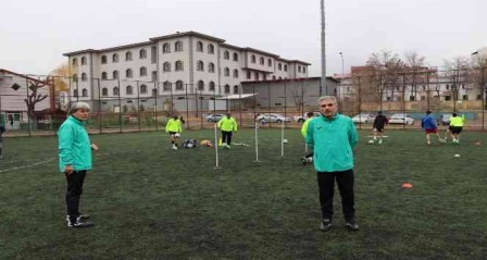 25 Mart Oltuspor'a Çelik hoca