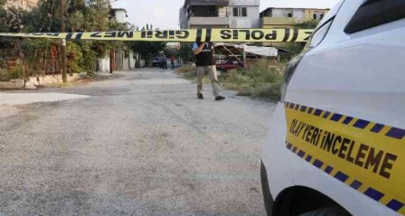 Adana'da tartışma kanlı bitti: 1 ölü