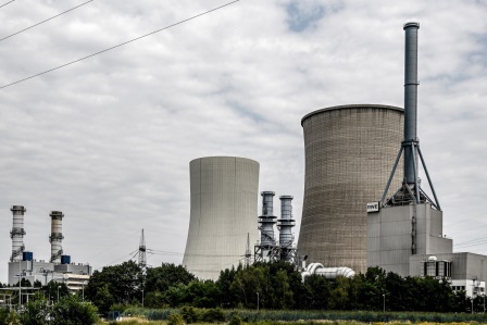Almanya, 2 nükleer santralini Nisan 2023'ün ortasına kadar acil durum rezervi olarak tutacak