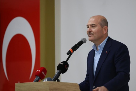 Bakan Soylu: 'Mersin Emniyeti Narkotik birimlerimiz de 105 kilo eroin yakalaması gerçekleştirdi'