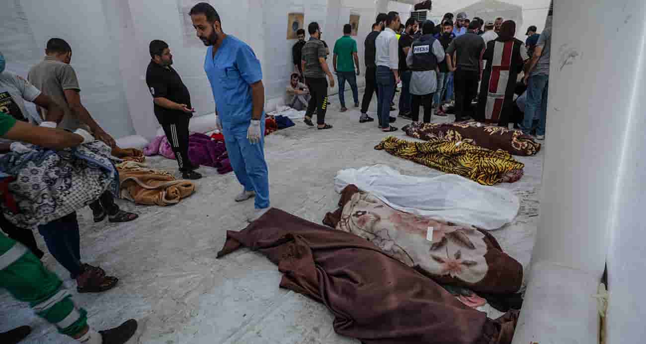 Batı medyası Gazze'deki hastane saldırısına 'patlama' dedi