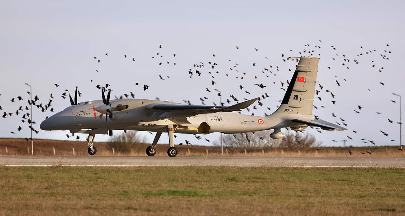 Bayraktar AKINCI’dan İHA-230 ile çifte atış