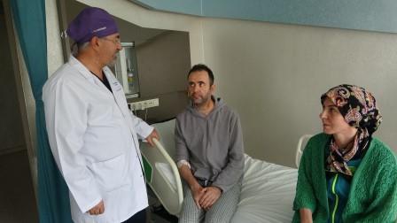 Çift taraflı glomus tümörü hastaları aynı gün gerçekleştirilen başarılı ameliyatla sağlığına kavuştu