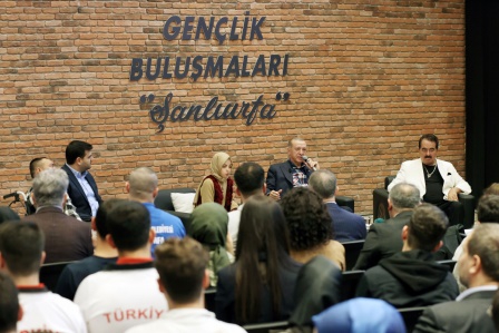 Cumhurbaşkanı Erdoğan'dan kültür merkezine övgü