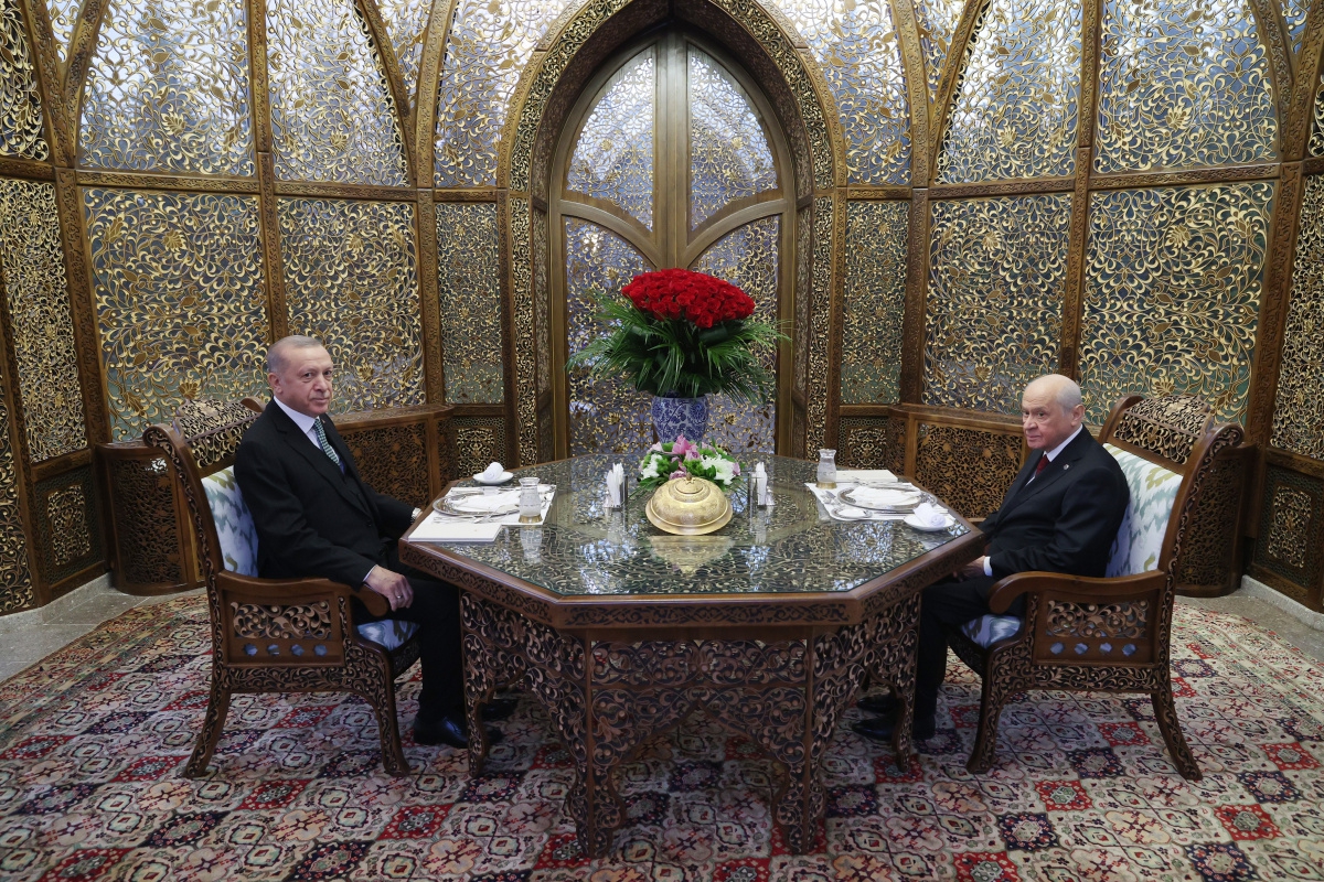 Cumhurbaşkanı Erdoğan ile MHP lideri Bahçeli iftar sofrasında bir araya geldi