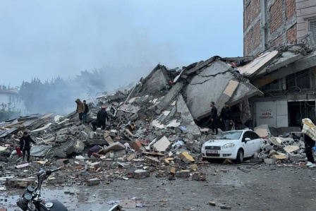 Depremde can kaybı sayısı 21.043 oldu