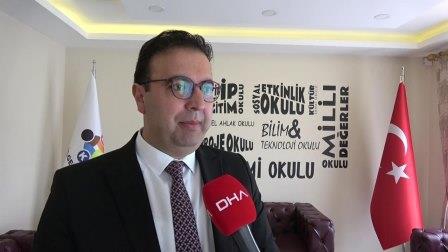 Depremzede öğrenci 'hafıza kartları' projesiyle zorlandığı dersleri, oyuna dönüştürüp başarılı oldu