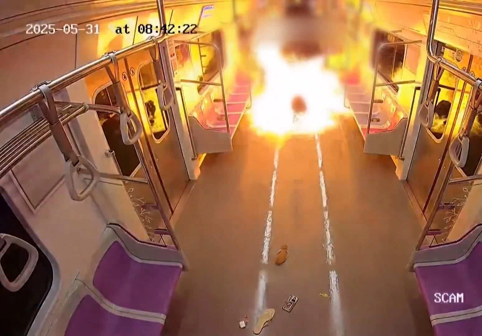 Güney Kore metrosundaki kundaklama saldırısının görüntüleri ortaya çıktı