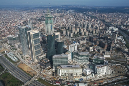İstanbul Finans Merkezi, Nisan'da açılıyor