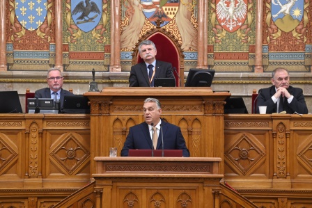 Macaristan Başbakanı Orban: 'Yaptırımlarla Avrupa kendi ayağına kurşun sıktı'