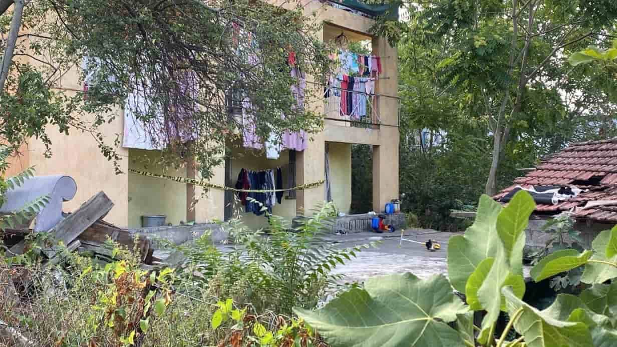 Madde bağımlısı olduğunu iddia ettiği kocasını tüfekle vurarak öldürdü