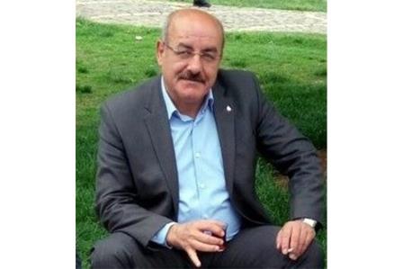 Mardin'de halı sahada kalp krizi geçiren adliye müdürü hayatını kaybetti