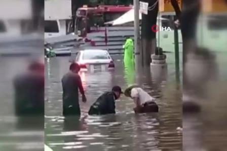 Meksika'da Frank Tropikal Fırtınası sele neden oldu: 1 ölü