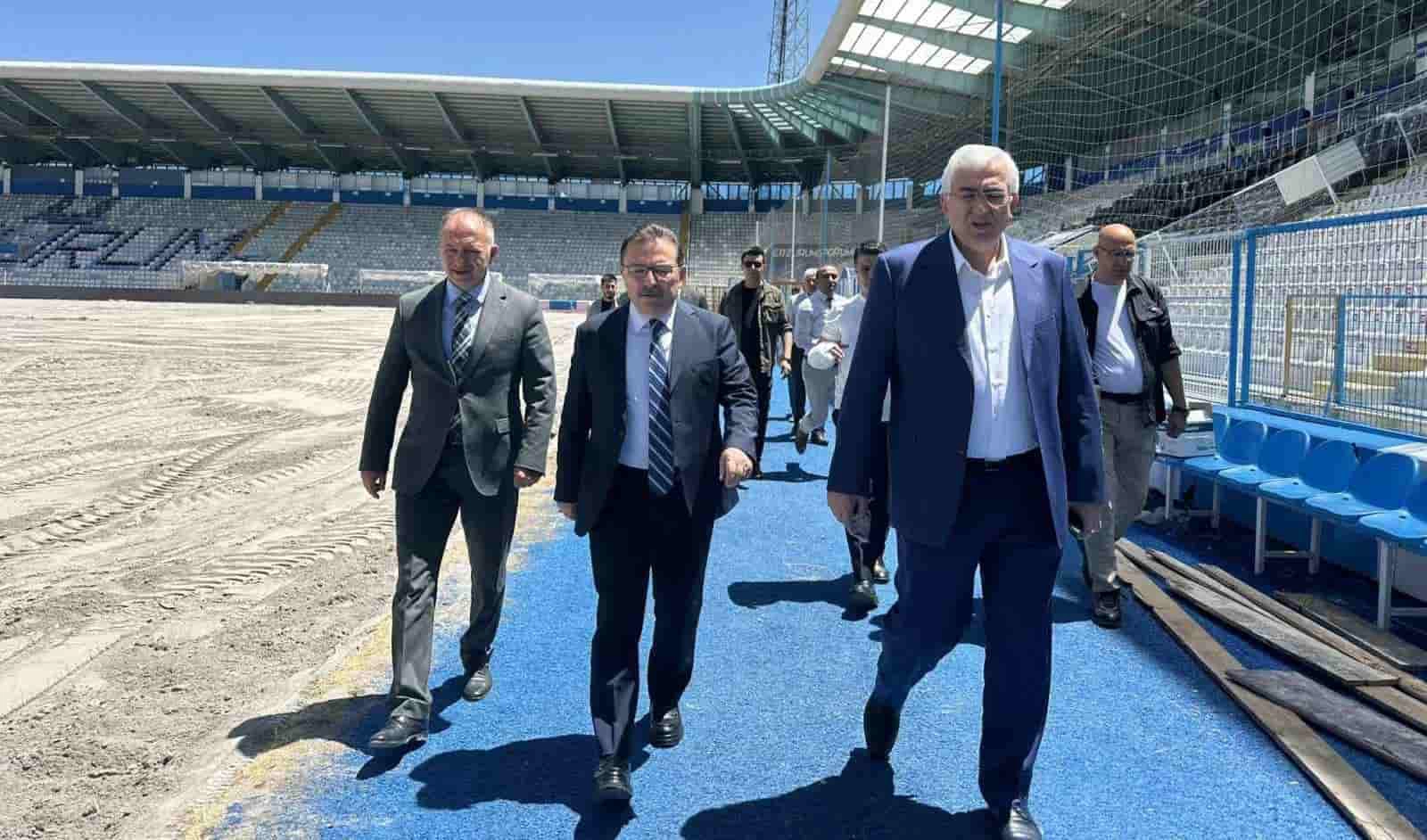 Milletvekili Altınok ve Öz, Kazımkarabekir Statı’ndaki zemin yenileme çalışmasını inceledi