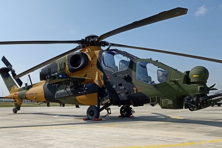 MSB, birçok donanım ile teçhiz edilmiş ilk ATAK helikopterinin teslim alındığını duyurdu