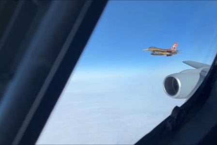 MSB, 'NATO Entegre Hava Füze Savunması' faaliyetinde görev yapan uçakların görüntülerini paylaştı