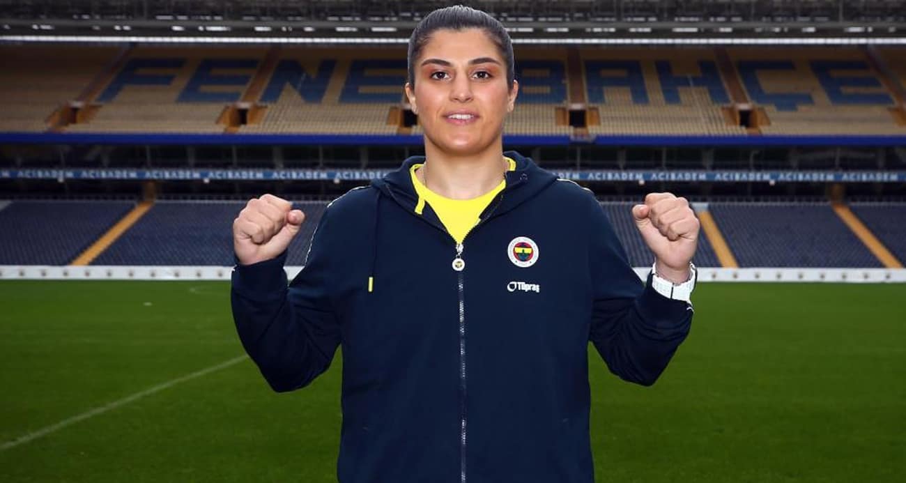 Olimpiyat şampiyonu Busenaz Sürmeneli, Fenerbahçe’de