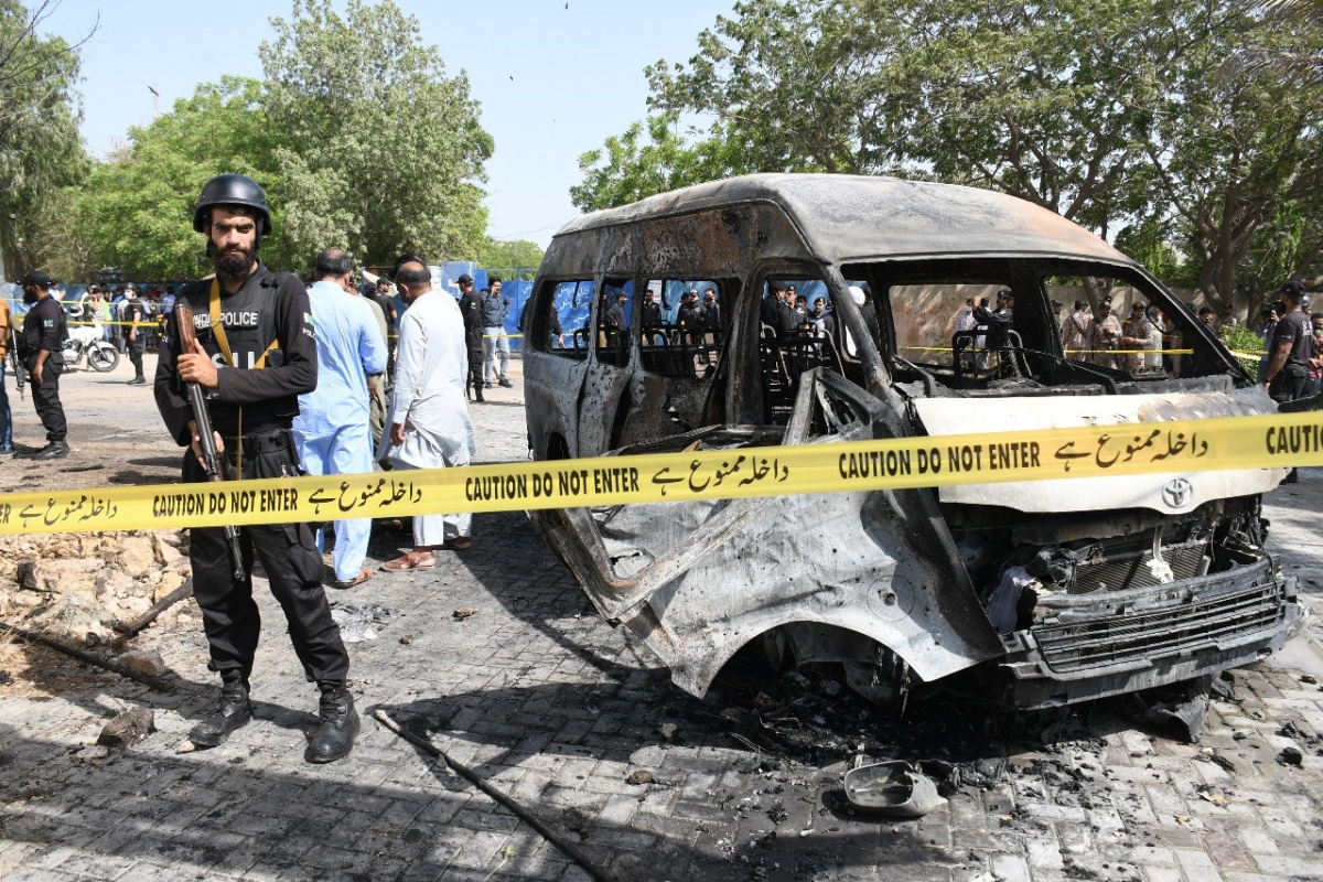 Pakistan'da minibüste patlama: 4 ölü, 3 yaralı