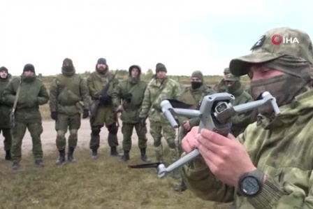 Rusya'da kısmi seferberlikle göreve çağrılan yedek askerlerin eğitimleri sürüyor