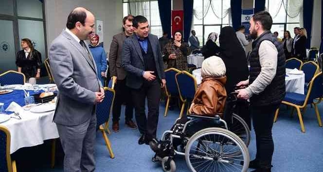 Şehit Anneleri ETÜ'de bir araya geldi