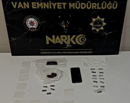  Van’da ‘torbacı’ operasyonu