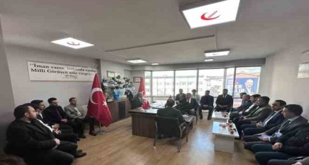 Yavilioğlu, Erzurum'da seçim çalışmalarına katıldı