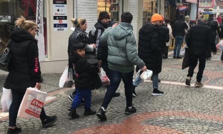 Yunan ve Bulgar turistler yılbaşı alışverişi için Edirne'ye akın etti